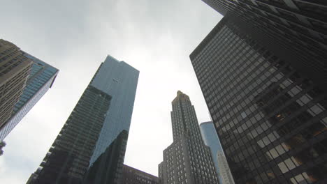 Leitartikel,-Blick-Auf-Wolkenkratzer,-Hohe-Gebäude,-Moderne-Architektur,-Innenstadt-Von-Chicago,-Illinois,-Vereinigte-Staaten,-USA