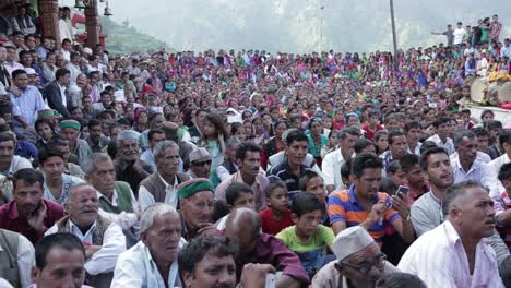 Indian-crowd-at-Indian-religious-festival---fair