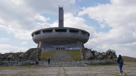 Monument-of-the-Bulgarian-Communist-Party-at-Buzludzha-Peak,-Bulgaria
