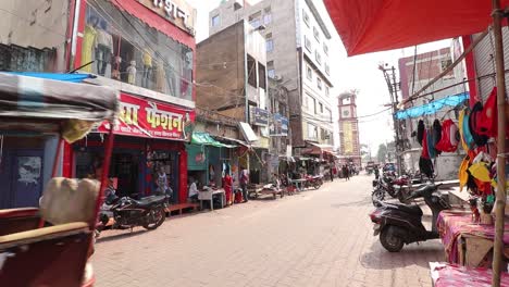 Geschäfte-In-Der-Nähe-Von-Tower-Chowk-Bleiben-Während-Der-Covid-19-Krise-In-Baidyanath-Dham,-Deoghar,-Geschlossen