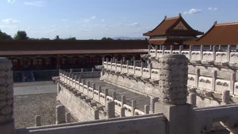 Tourists-visiting-The-Forbidden-City,-Beijing,-China