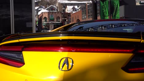 Acura-Nix-Supersportwagen-An-Einem-Sonnigen-Tag-Geparkt