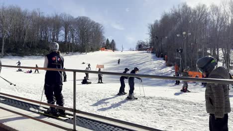 Invierno-En-La-Montaña-De-Esquí-De-Los-Apalaches-Cerca-De-Boone-Y-Blowing-Rock-Carolina-Del-Norte,-Carolina-Del-Norte