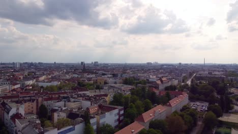 Overview-panorama-TV-Tower,-Mauerpark-and-Jahn-Sportpark
