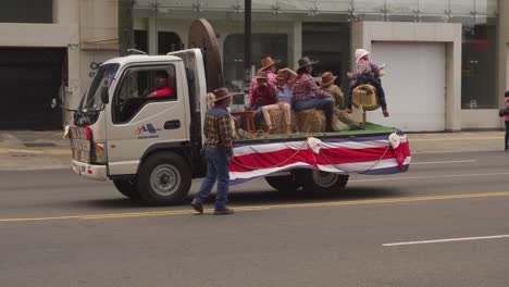 Truck-with-Mechanical-Bull-Puppet-During-Costa-Rican-Independence-Day-Parade