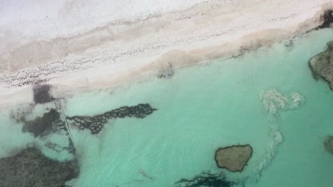 Aerial-viewt-of-tropical-beach