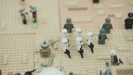 Construcción-De-Lego-Con-Soldados-De-Star-Wars-|-Camara-Lenta