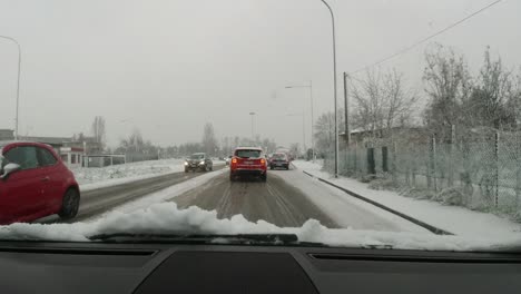 Während-Des-Jüngsten-Starken-Schneefalls-In-Italien,-Bologna