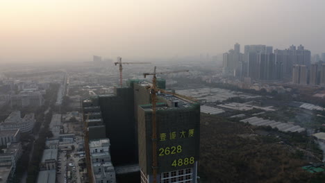 Construcción-De-Nuevos-Edificios-En-Territorios-Recientemente-Desarrollados-En-China,-Guangzhou,-Guangdong
