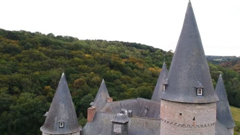 Pull-back-revealing-medieval-Veves-castle-from-rooftop