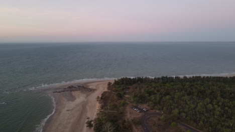 High-Slow-moving-drone-shot-of-Peaceful-Lee-Point-Beach-in-Darwin,-Northern-Territory
