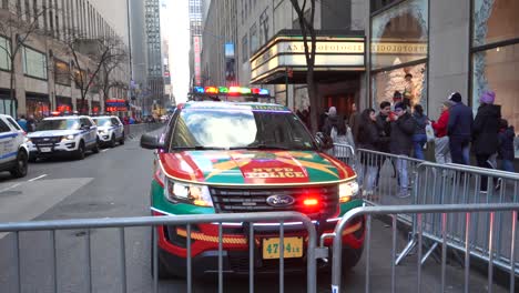 Coche-De-Policía-De-Vacaciones-Del-Nypd-En-La-Ciudad-De-Nueva-York