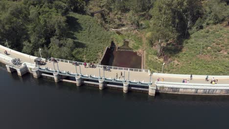 Fly-over-barrage-in-Munnar,-India