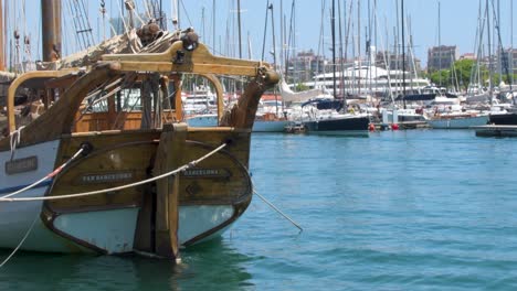 Rear-view-of-the-schooner-"El-Far-de-Barcelona