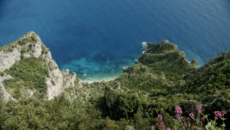 Top-down-view-of-the-sea-of-Capri,-in-Italy,-from-Monte-Solaro,-the-highest-point-of-the-island