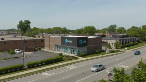 Establishing-Shot-of-AT-and-T-Store-on-Summer-Day