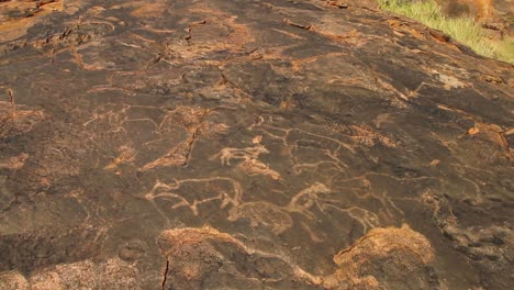 Die-Petroglyphen-Des-Nordkap,-Südafrika