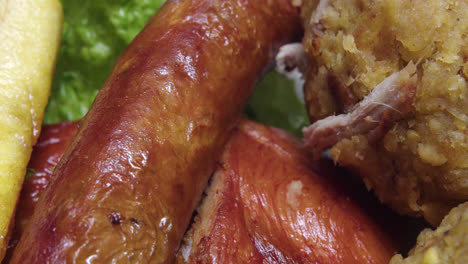 Extra-closeup-of-peruvian-jungle-food-of-tacacho-with-cecina-and-sweet-fried-ripe-plantain