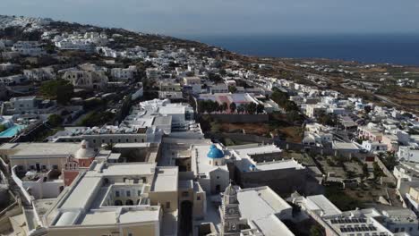 More-city-views-in-Thira,-Santorini-during-the-summer