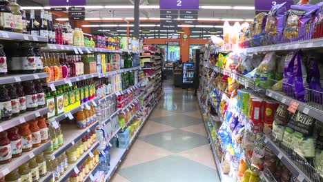 AN-EMPTY-GROCERY-STORE-AISLE