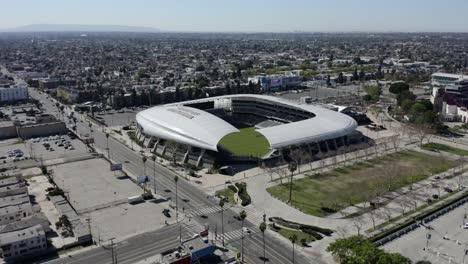 Gran-Angular-Que-Establece-El-Banco-De-Tiro-Del-Estadio-De-California-En-Los-Angeles