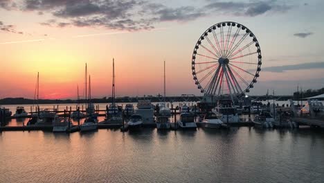 Una-Hermosa-Puesta-De-Sol-En-El-Puerto-Nacional-De-Maryland