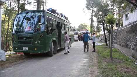 Trainees-of-Nehru-Institute-of-Mountaineering-packed-their-Rucksack,starting-their-journey-to-reach-their-destination