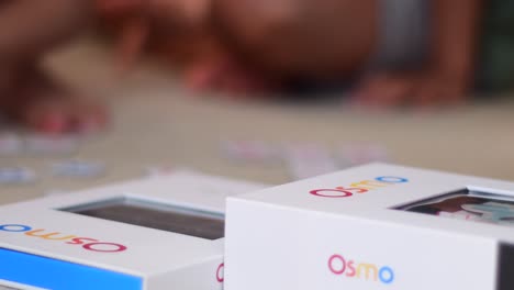 Osmo-uses-artificial-intelligence-and-iPads-to-track-physical-objects-in-front-on-the-iPad-and-aids-in-learning