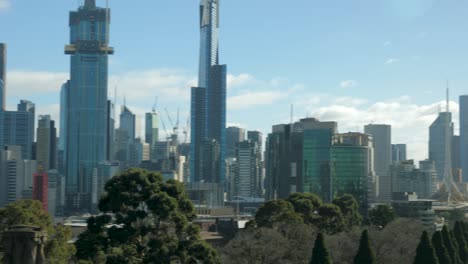 Schrein-Der-Erinnerung,-Melbourne-Anzac-Day,-Anzac-Parade