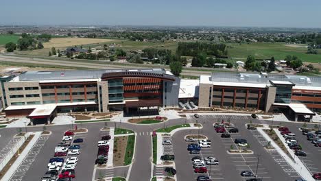 Video-De-Dron-4k-Del-Centro-De-Salud-Greeley-Uc