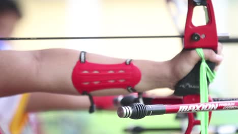 Releasing-of-bow-in-archery-at-60-frames-per-second
