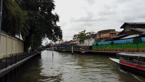 Barco-Khlong-En-Khlong-Phadung-Krung-Kasem