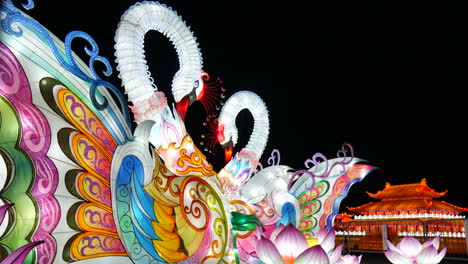 Chinesische-Laternen,-China,-Chinesische-Kultur,-Buntes-Festival,-Feux-Follets-Event-Im-Parc-Jean-Drapeau-Montreal,-Lichter,-Beleuchtete-Kunst