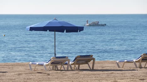 Beach-sand-hammocks-Mediterranean