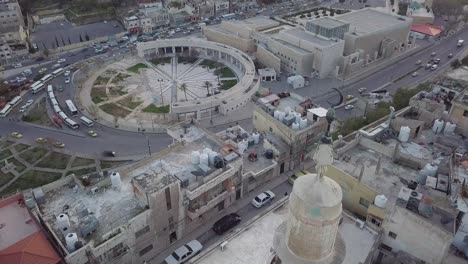 Luftaufnahme-Des-Palm-Square-Plaza-Und-Der-Innenstadt-In-Amman,-Jordanien
