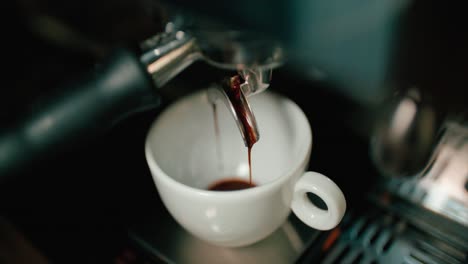 Fresh-coffee-hot-drink-leaking