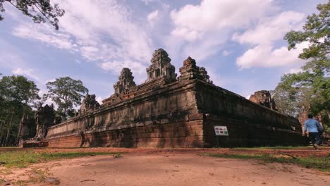 Timelapse-Del-Templo-En-El-Parque-Arqueológico-De-Angkor