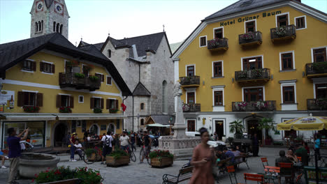 Hallstatt-Austria,-circa-:-Timelapse-Old-Town-in-Hallstatt,-Austria