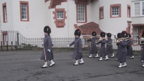 Blaskapelle-In-Schottland-Dudelsack-Beim-Edinburgh-Festival