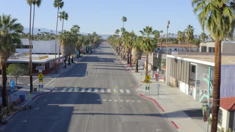 Imágenes-Aéreas-De-4k-De-Palm-Springs-Vacíos,-California-Durante-La-Pandemia-De-Covid-19