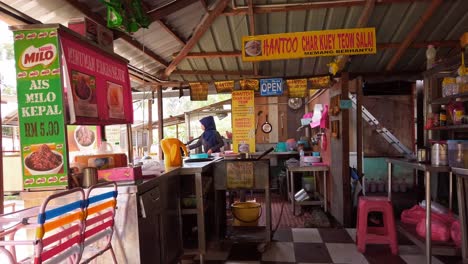 Restaurante-De-Comida-Callejera-En-Malasia