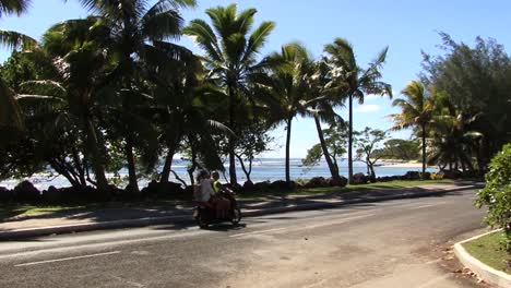 Verkehr-In-Rarotonga,-Cookinseln