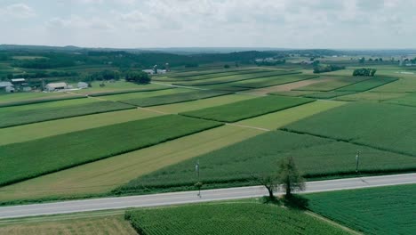 Campiña-Amish-Y-Tierras-De-Cultivo-Vistas-Por-Drones