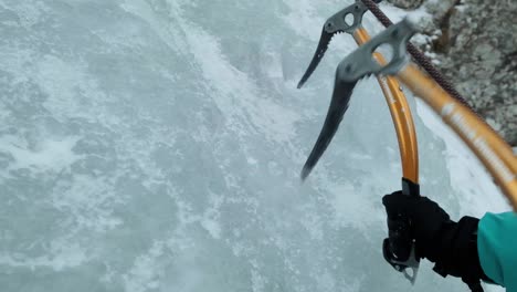 Ice-Climbing-in-Slovenia-in-the-Julian-Alps-and-Triglav-National-Park