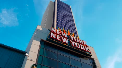 Gimbal-shot-of-Entrance-to-New-York-New-York-Hotel-and-Casino-in-Las-Vegas,-Nevada,-USA