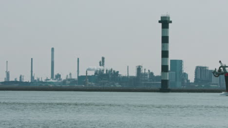 Tanker-loaded-with-gas-or-oil-leaving-the-port-in-Rotterdam,-in-Netherlands