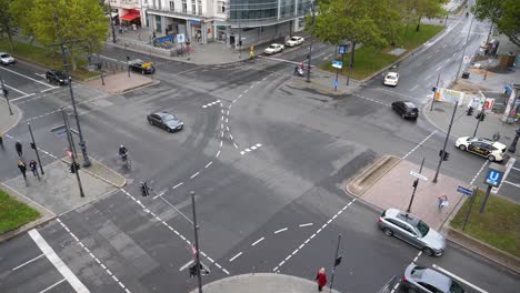 Intersection-in-Berlin-between-Adenauerplatz-and-Kurfürstendamm-with-Traffic-Passing-By