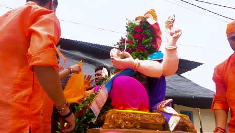 Visarjan-En-El-Festival-De-Ganesh-De-La-India