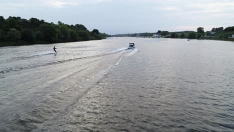 Waterskiing-in-River-Bann,-Coleraine,-Northern-Ireland,-UK