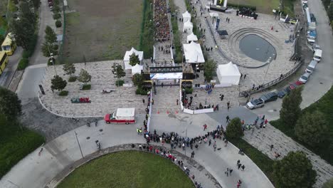 Aerial-view-of-start-of-Financial-Running-Marathon-in-la-Mexicana-Park